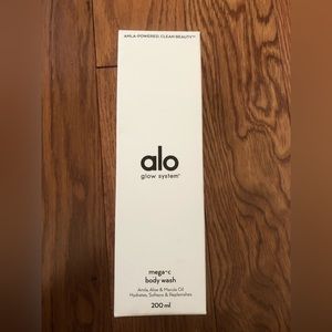 COPY - Alo glow system Mega-C Body Wash 200ml